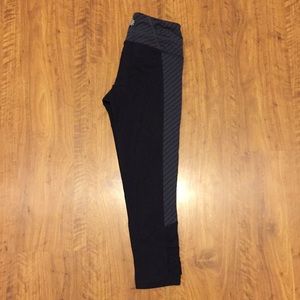 Athleta Stripe Cropped Leggings